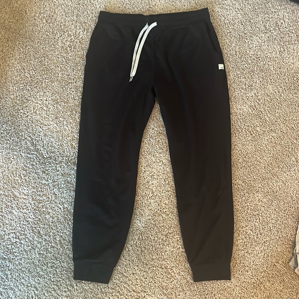 Black vuori joggers